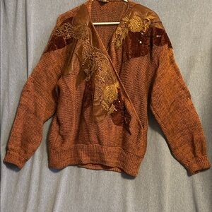 Ben Best vintage Elegant Brown Sweater with Gold Accents